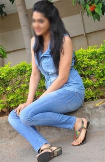 vidya, 22 Indian female escort, Chennai
